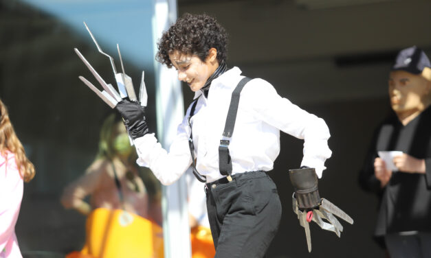 Middle Schoolers Enjoy Halloween Parade